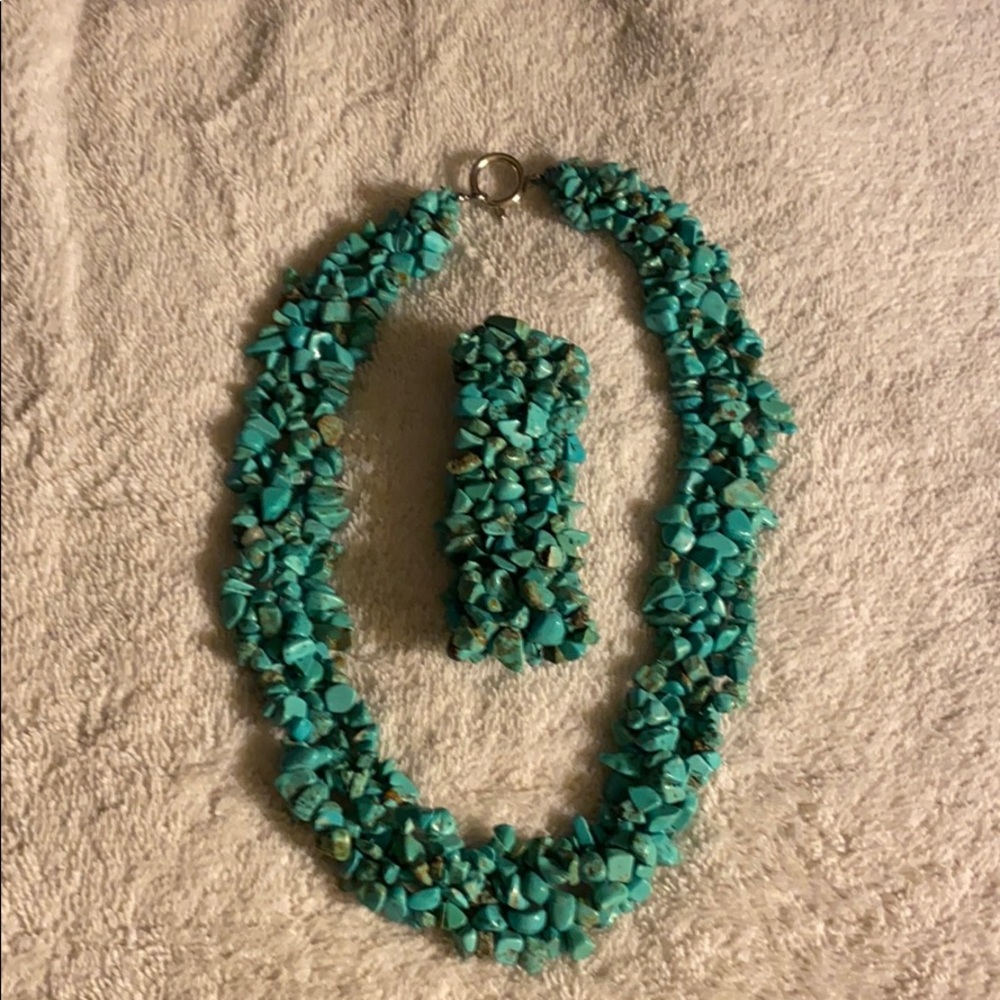 Necklace stone blue
